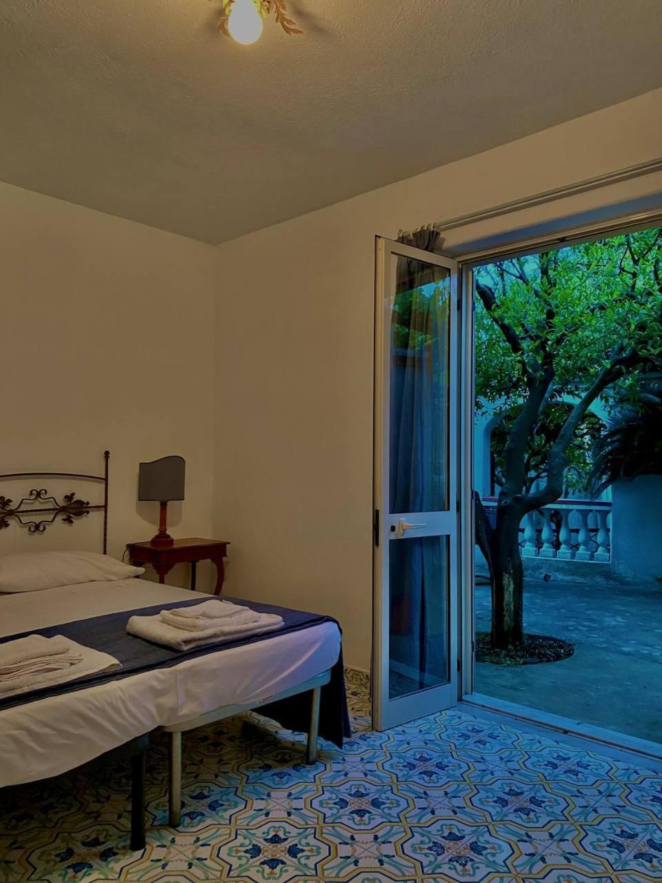 Hotel Il Vitigno Di Dioniso Forio di Ischia Esterno foto