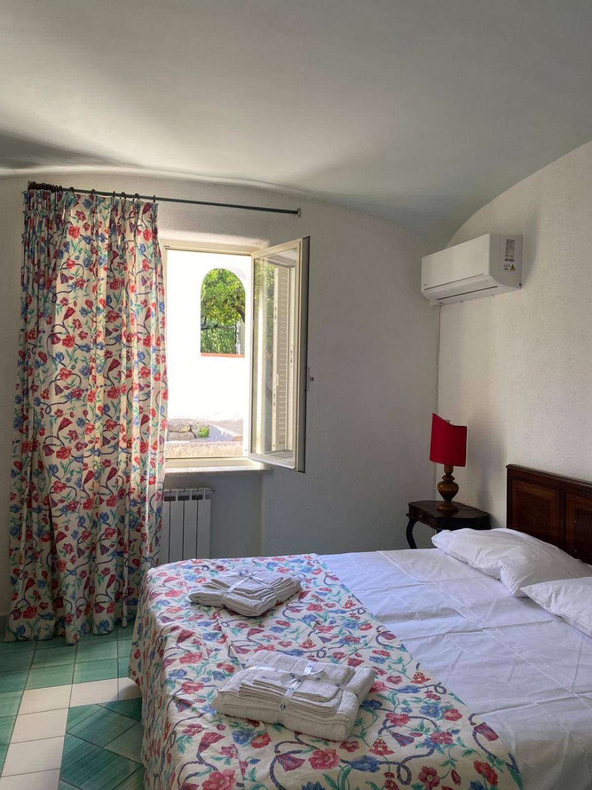 Hotel Il Vitigno Di Dioniso Forio di Ischia Esterno foto