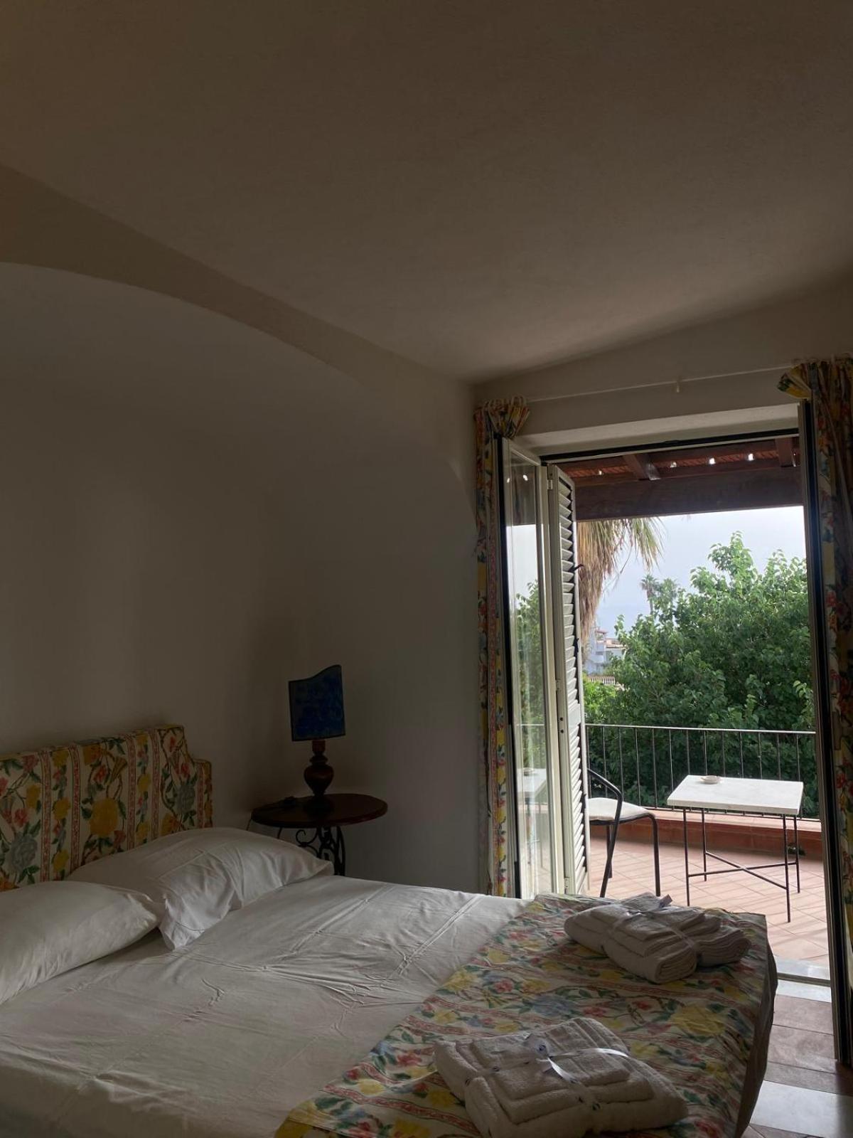 Hotel Il Vitigno Di Dioniso Forio di Ischia Esterno foto